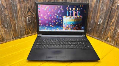 Ноутбук Clevo N850HJ (15.6" FHD IPS,Core i5-7300HQ,Intel HD 630) (5240) Б/У