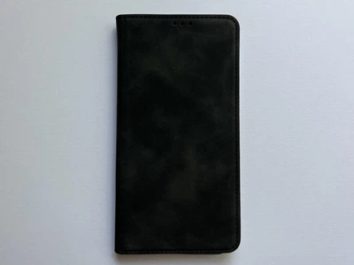 Защитный чехол-книжка K'try для Apple iPhone 15 Pro Max черный, из матовой искусственной кожи со слотами для карт