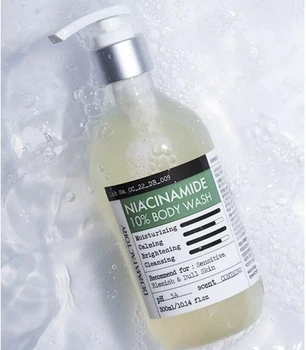 Гель для душа с 10% ниацинамидом для ровного тона кожи тела Derma Factory Niacinamide 10% Body Wash 300 ml