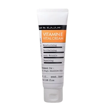 Антиоксидантный барьерный крем с витамином Е Derma Factory Vitamin E Vital Cream 50 ml