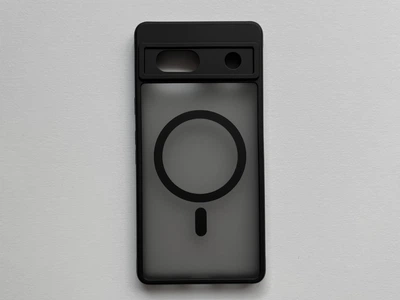 Защитный чехол на Google Pixel 7A Magnetic MagSafe чёрный полупрозрачный, с бортиками из силикона