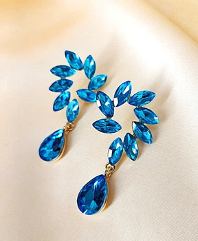 Серьги вечерняя праздничная бижутерия Fashion Jewelry Голубого цвета