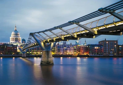Фото обои Панно KOMAR Millennium Bridge бумажные моющиеся 8-924 (368х254 см)