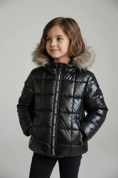 Куртка Tommy Hilfiger 6 лет 116 см Черная