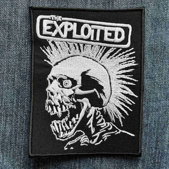 Нашивка The Exploited череп чорна вишита 00-00011963