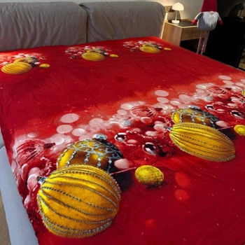 Плед флисовый новогодний полуторный 150х200 красный Елочные украшения Colorful Home NPF4