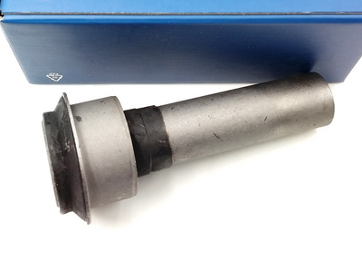 Сайлентблок переднего подрамника Q-FIX Q005-3551 для Nissan Qashqai J10/X-Trail T31 OEM 54466-JD000