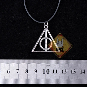Кулон Дари Смерті (Harry Potter)