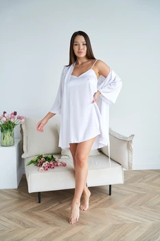 Комплект домашній жіночий халат і нічна сорочка Onora Collection S-M білий