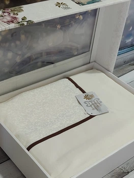 Скатерть жаккардовая Tabe DAISY 160х220см
