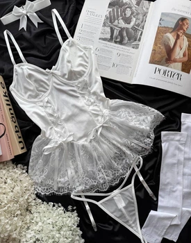 Комплект жіночої білизни з панчохами SM2390іф Simply sexy білий M