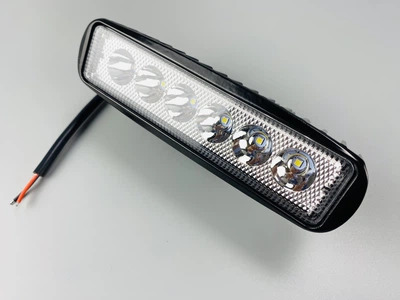 Фара LED прямоугольная 18W (6 диодов) 9-32V, 6000K, IP67, led chip 3030