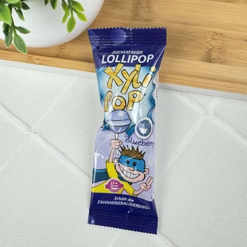 Льодяник з ксилітом miradent XyliPOP чорниця 1 шт