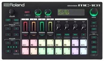 DJ контролер Roland MC-101