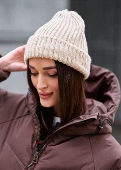 Жіноча шапка Staff 4 beige One Size