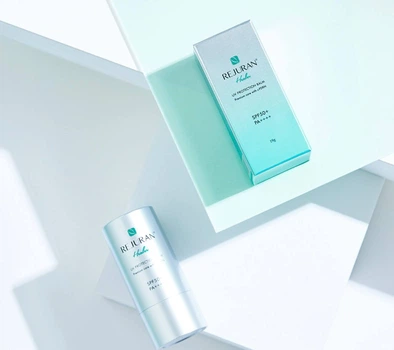 Солнцезащитный стик Rejuran Healer UV Protection Balm SPF 50+ РА++++ 19 мл