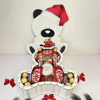 Новогодний подарочный бокс в форме мишки со сладостями KitKat