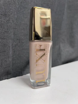 Тональный крем для лица Avon Luxe Porcelain/Фарфоровый