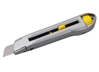 Ніж будівельний MASTERTOOL з відламним лезом 18 мм металевий з подвійним фіксатором 17-0078