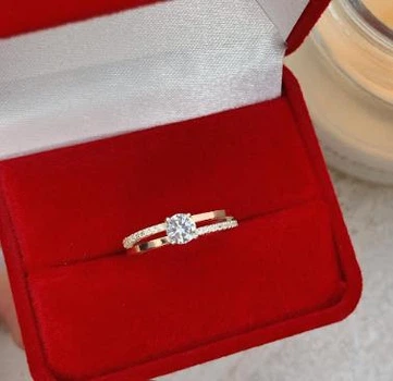 Серебряное кольцо с золотой пластиной Нежность 20
