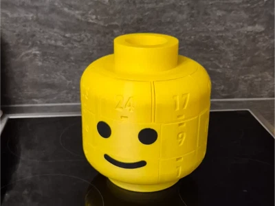 Адвент-календар у вигляді голови Lego з 24 комірками для сюрпризів. Aivory