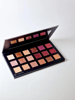 Палетка тіней для повік Berry Galaxy(18 color) від Bogenia 19,8 г