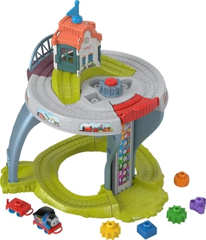 Игровой столик Fisher-Price Thomas & Friends My First Train Table “Залезничные приключения Томаса” с паровозиком (JDD70)