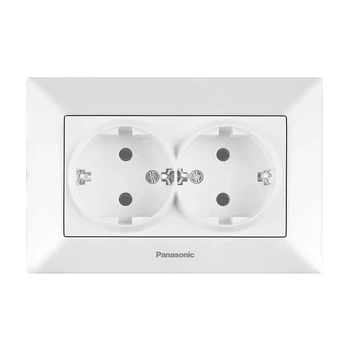 Розетка подвійна із заземленням Arkedia Slim біла ABS [WNTC02052WH-UA1] Panasonic