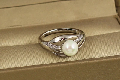 Кольцо Xuping Jewelry Дума с жемчужиной р 18 серебристое