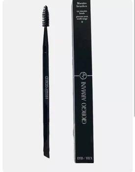Многофункциональная кисть для макияжа глаз и бровей Giorgio Armani Eye Maestro Brush 12