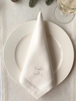 Салфетка белая 45 х 45 см из хлопкового жаккарда Giza 87 с вышивкой инициалов Christmas Fine Dining – белый