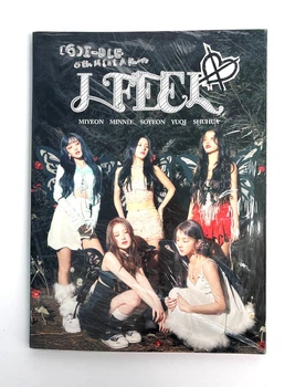 Журнал К-поп (G)I-DLE I Feel, фотоальбом G)I-DLE I Feel 37A211