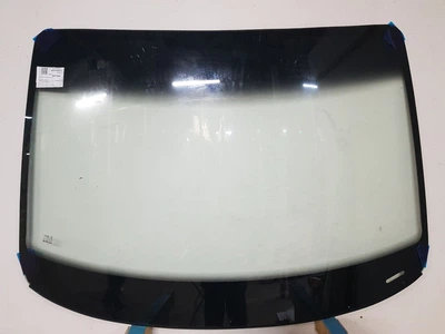 Лобове скло VW Caddy 2004-2019 Pilkington 17793000