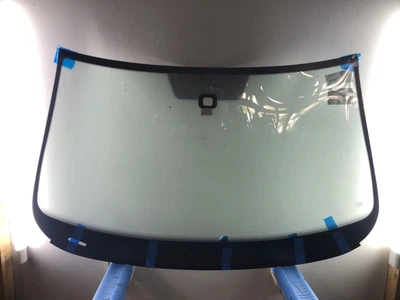 Лобове скло VW Passat B7/B8 USA 2010-2018 XYG Xinyi Group 23427000