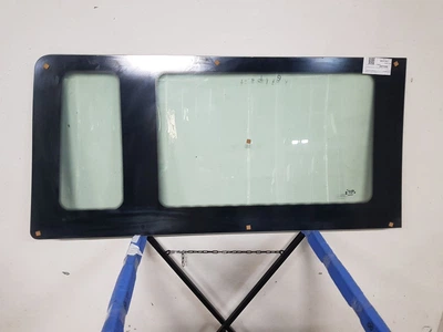 Заднє скло салону ліве Ford Transit 2000-2014 Ostglass 20875000
