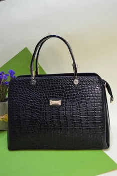 Жіноча сумка Elegant лакова Чорний (1155)