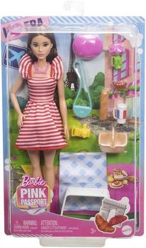 Лялька Mattel  Barbie Рожевий паспорт Париж HWH99 (0194735216093)