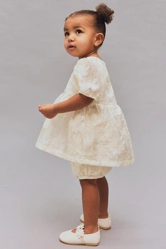Шорти H&M 1277365 104см молочний