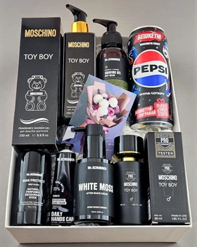 Подарочный набор косметики No Brand в стиле Moschino Toy Boy 7 в 1 ver.04