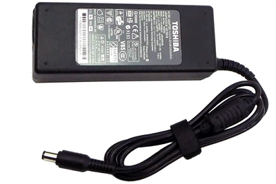 Блок питания зарядка для ноутбука TOSHIBA 90W 15V 6.0A 6.3*3.0mm + кабель питания