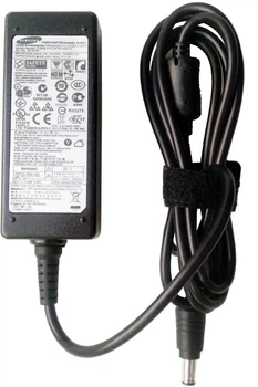 Блок живлення зарядний пристрій для ноутбука SAMSUNG 40W 19V 2.1A 5.5*3.0mm з кабелем живлення в комплекті