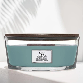 Свічка з ароматами сосни, свіжого повітря та кашеміру Woodwick Ellipse Evergreen Cashmere 453 г