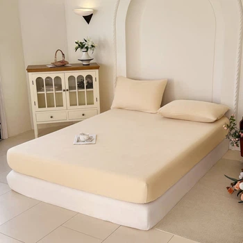 Простирадло на резинці 160х200 бежеве Плюш Colorful Home PPR2