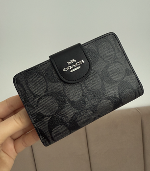 Кошелек coach medium corner zip wallet натуральная кожа + подарочная упаковка