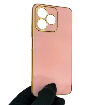 Чехол для Realme Note 50 глянцевый с защитой камеры с золотой окантовкой пудровый