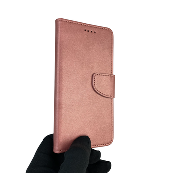 Чехол-книжка для телефона Tecno Spark 7 (KF6n) кожанная с магнитной застежкой с отделением для карт розовая