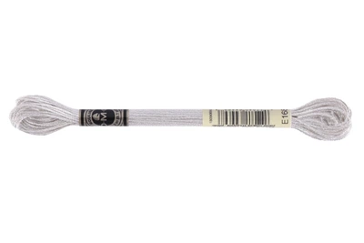 Нитка Муліне DMC Metallic, 317 №E168 Срібло - металізовані нитки для ручної вишивки, хрестиком, гладдю, декору одягу, 100% поліестер, 2 г / 8 м