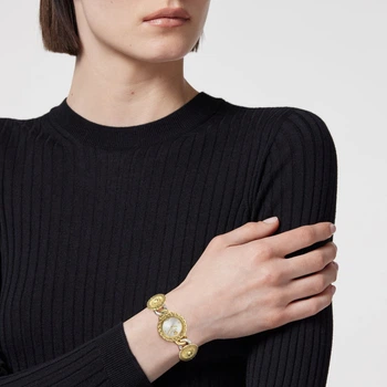 Женские часы 28 мм Versace La Greca Stud Icon Vre0q00325