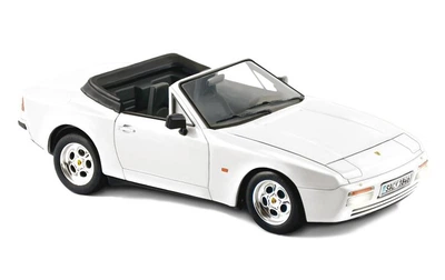 Збірна модель 1:24 автомобіль Porsche 944S Cabrio Italeri 3646