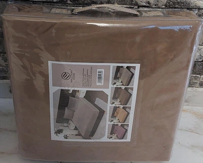 Простынь на резинке велюр MALLOORY HOME 160 х 200+25 см двумя наволочками 50х70 Коричневая